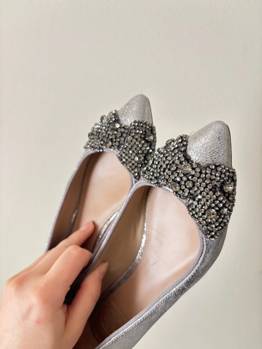 Tory Burch Silver Pointed Silver Bow Ballet Flats with Crystal Embellishment 5.5